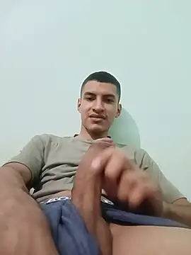 Snapshot of Rogersmit2 chatting on 06.22.26 Rogersmit2 online show from 06.22.26