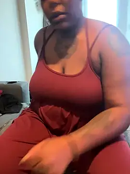 Snapshot of Goddess_Nafeesha chatting on 09.24.25 Goddess Nafeesha online show from 09.24.25