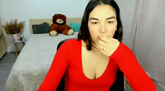 Alexa Dolly12 online show from 01.13.25