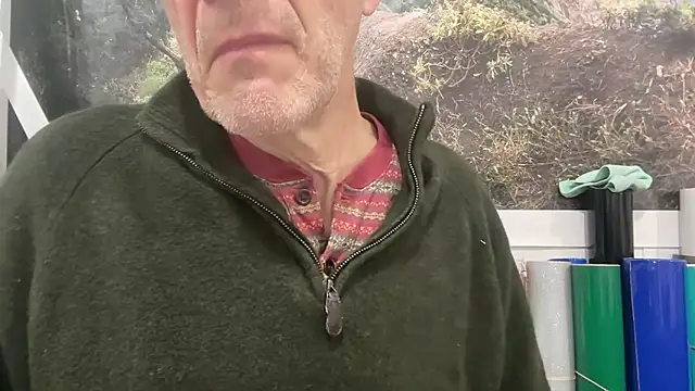 Snapshot of tauromolo chatting on 01.11.26 tauromolo online show from 01.11.26