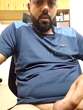 Hornie small Dick01 online show from 10.02.25