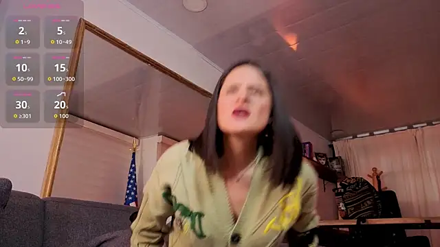 Snapshot of Alice_milf_ chatting on 10.08.25 Alice milf  online show from 10.08.25