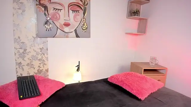 Snapshot of chantall_smith chatting on 03.07.25 chantall smith online show from 03.07.25