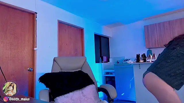 Lilith malum online show from 10.19.25