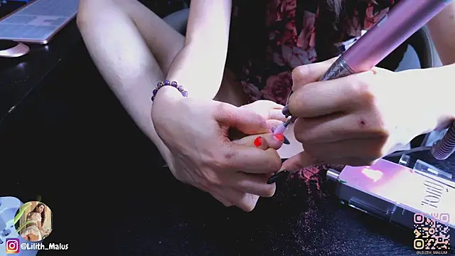 Lilith malum online show from 04.25.26