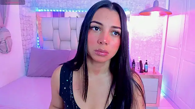 AlexandraaMillerr online show from 12.26.24