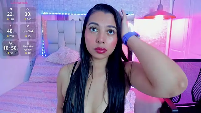 AlexandraaMillerr online show from 01.07.25