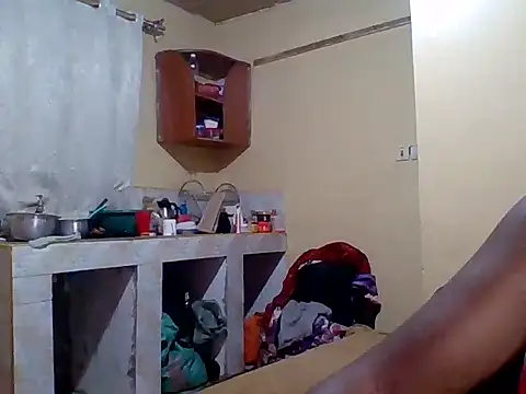 Snapshot of Zara_Twilight chatting on 03.15.25 Zara Twilight online show from 03.15.25