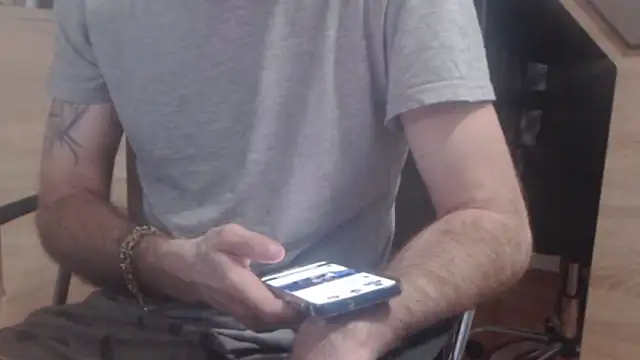 uncutguy01 online show from 01.06.25
