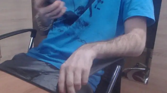 uncutguy01 online show from 01.09.25