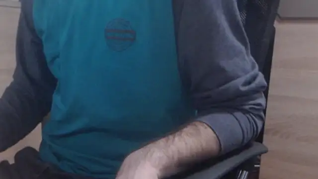 uncutguy01 online show from 01.12.25
