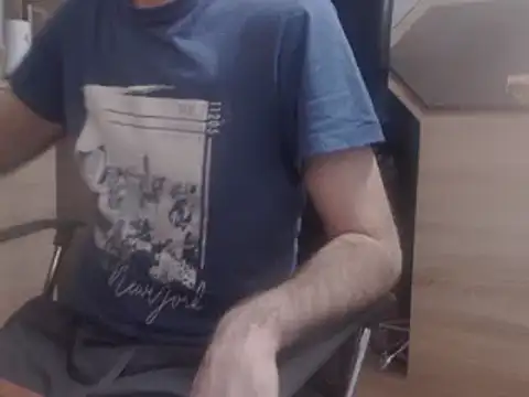 uncutguy01 online show from 02.11.25