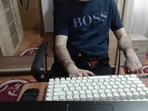 uncutguy01 online show from 03.09.25