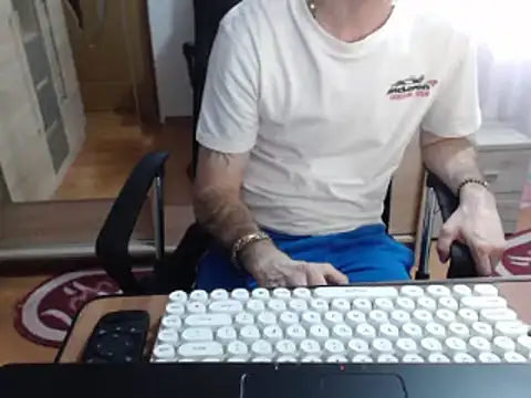 uncutguy01 online show from 03.13.25