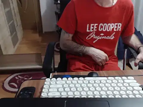 uncutguy01 online show from 03.14.25