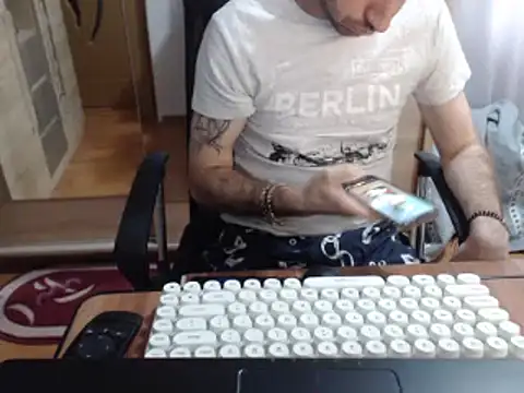 uncutguy01 online show from 03.17.25
