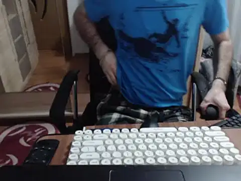 uncutguy01 online show from 03.21.25