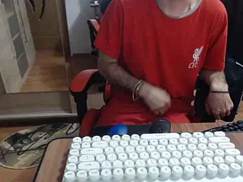 uncutguy01 online show from 09.27.25