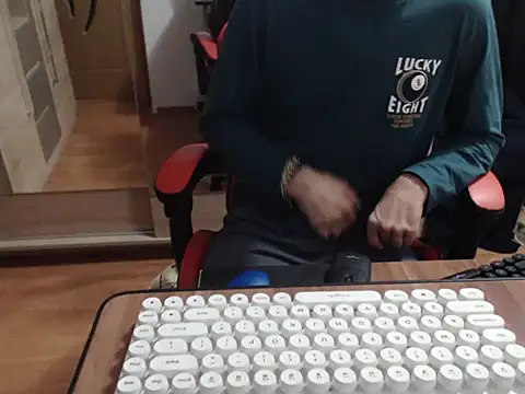 uncutguy01 online show from 10.01.25