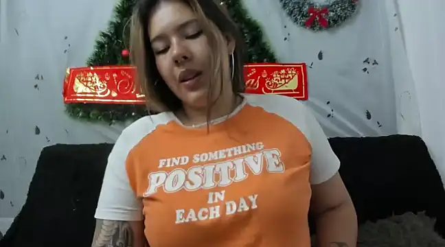 LinaBrowm online show from 12.13.24