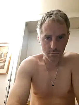 Snapshot of dedalus84 chatting on 04.02.26 dedalus84 online show from 04.02.26