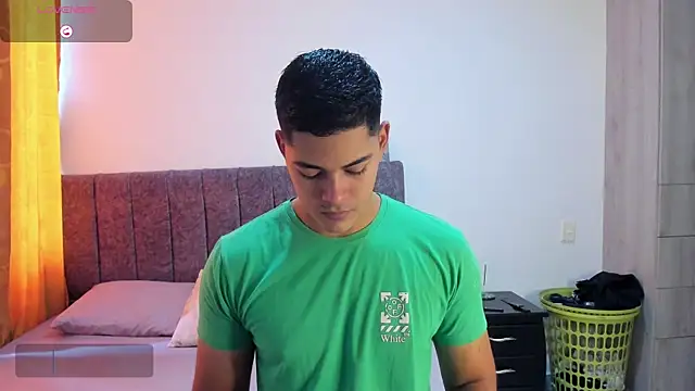 Iamdylan777 online show from 01.02.25