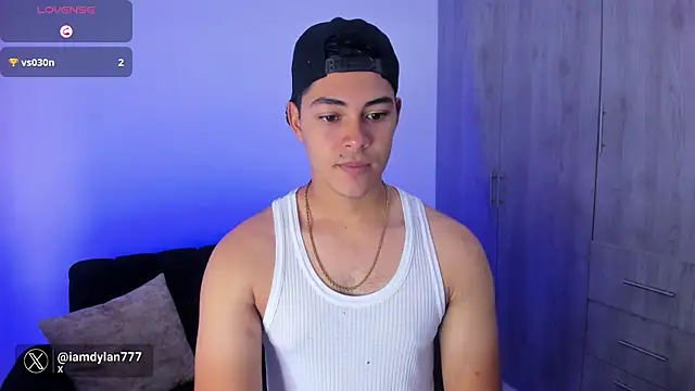 Iamdylan777 online show from 01.26.25