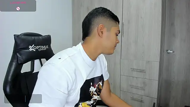 Iamdylan777 online show from 02.01.25