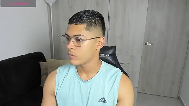 Iamdylan777 online show from 09.17.25