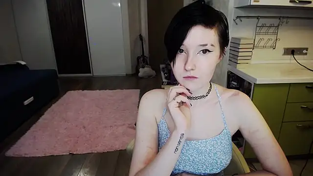 Snapshot of Kira_Bakker chatting on 01.15.25 Kira Bakker online show from 01.15.25