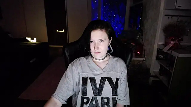 Snapshot of Kira_Bakker chatting on 03.06.25 Kira Bakker online show from 03.06.25