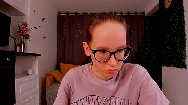 Snapshot of BettyBrowni chatting on 01.23.25 BettyBrowni online show from 01.23.25