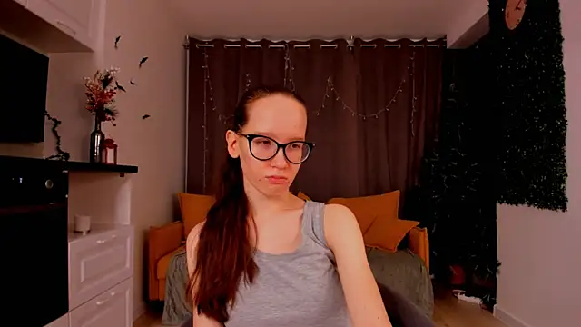 Snapshot of BettyBrowni chatting on 01.26.25 BettyBrowni online show from 01.26.25
