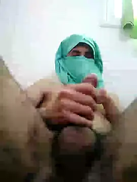 Snapshot of mehdi_haway chatting on 12.16.24 mehdi haway online show from 12.16.24