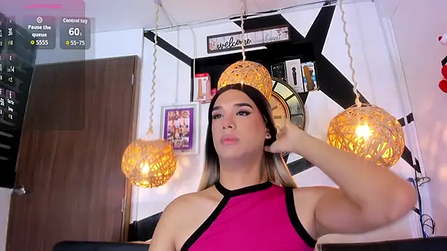 victoria aleia  online show from 09.25.25