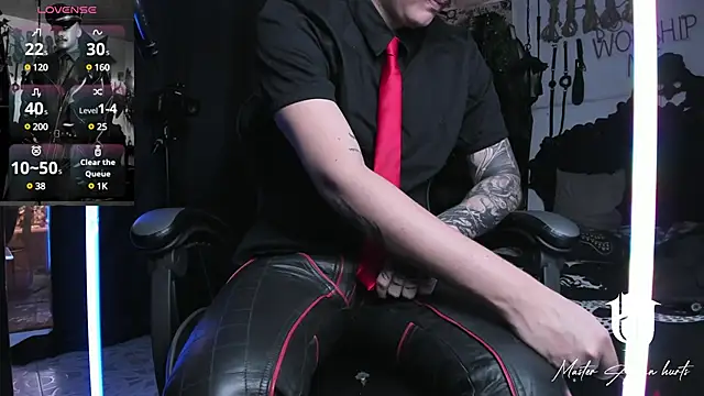 Snapshot of allanhurtss chatting on 01.11.25 allanhurtss online show from 01.11.25