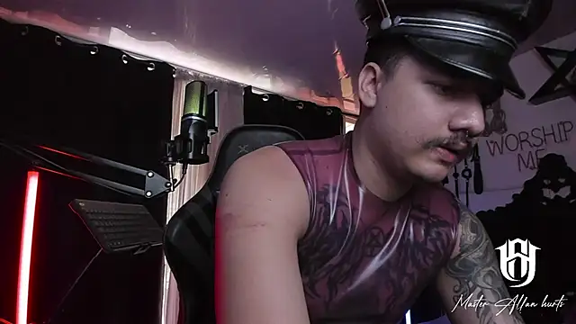 Snapshot of allanhurtss chatting on 01.27.25 allanhurtss online show from 01.27.25