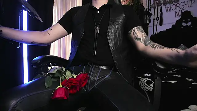 Snapshot of allanhurtss chatting on 02.13.25 allanhurtss online show from 02.13.25