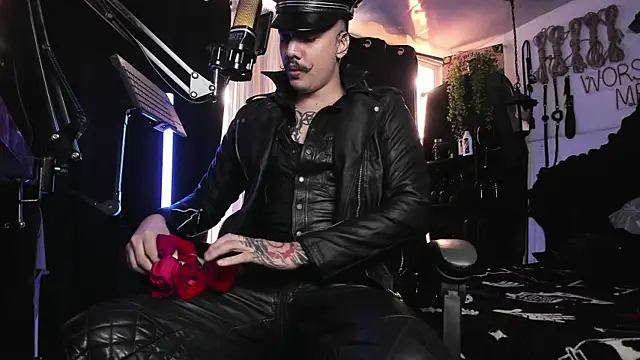 Snapshot of allanhurtss chatting on 02.14.25 allanhurtss online show from 02.14.25