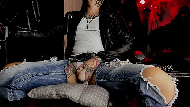 Snapshot of allanhurtss chatting on 09.14.25 allanhurtss online show from 09.14.25