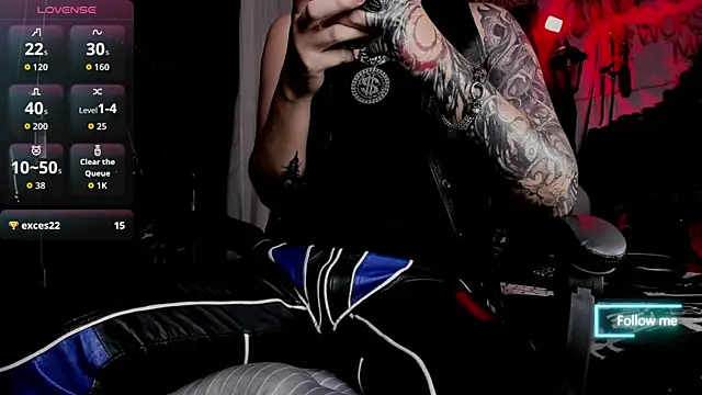 Snapshot of allanhurtss chatting on 10.03.25 allanhurtss online show from 10.03.25