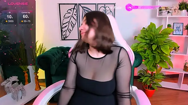Viola  Shy online show from 01.17.25