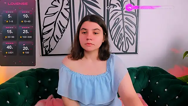Viola  Shy online show from 01.30.25