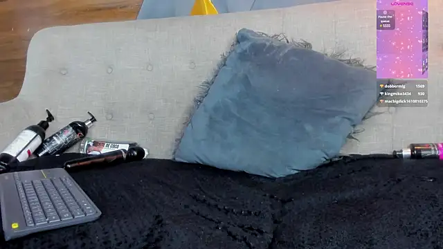 sarah banks1 online show from 01.24.25