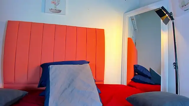 valen rose0 online show from 09.19.25