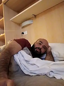 Snapshot of Denisilboss chatting on 02.22.26 Denisilboss online show from 02.22.26