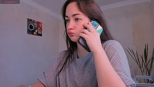 cClandesTina online show from 09.26.25