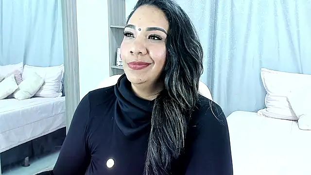  Lakshmi hotx online show from 12.14.24
