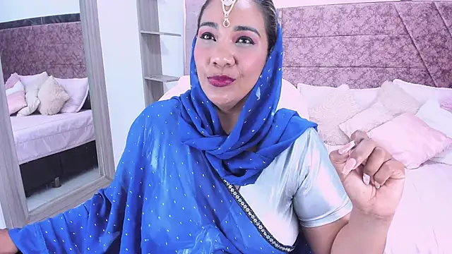  Lakshmi hotx online show from 02.05.25