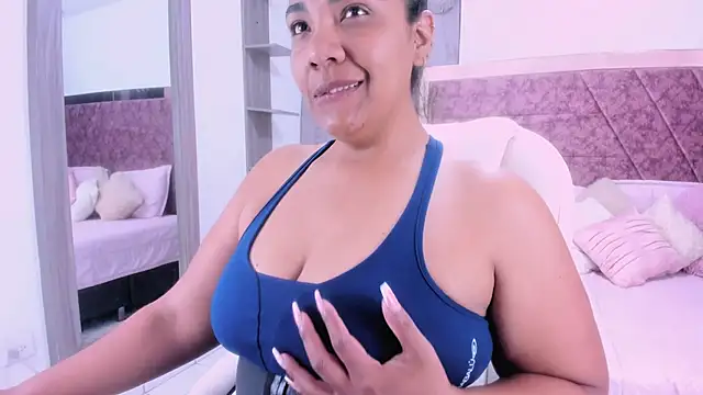  Lakshmi hotx online show from 02.12.25